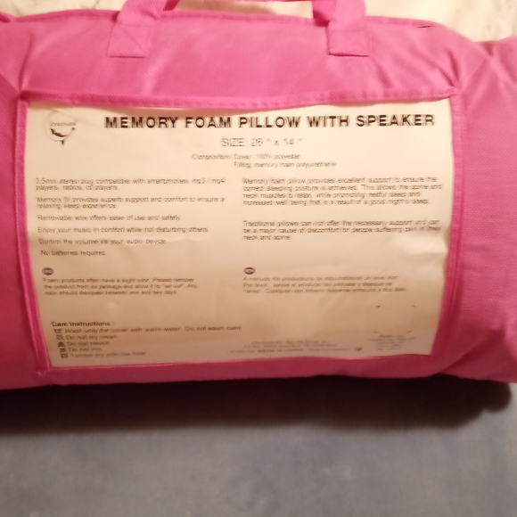 SALE 🎄 NWT Dreamy Tunes Memory Foam Pillow With  Speaker  Gift - Picture 2 of 5